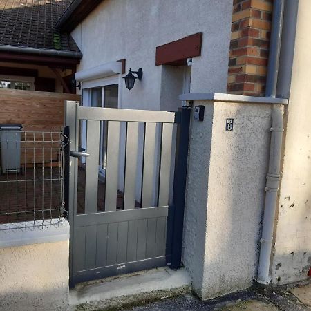Gite Le Voyageur Tours-en-Vimeu Exteriör bild